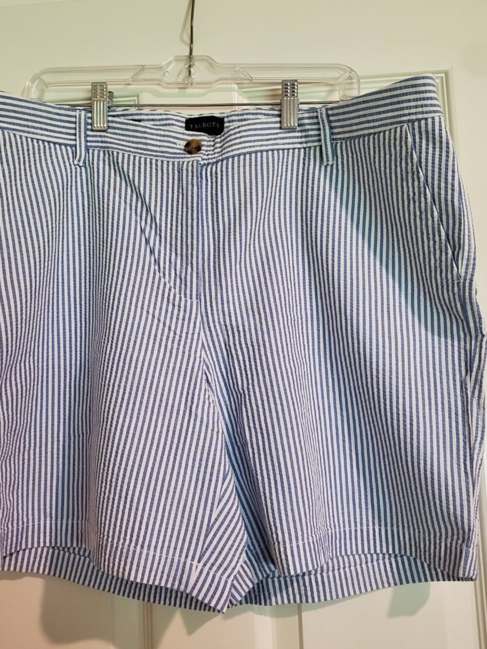 Talbots Relaxed Chino Short 7' Blue/White Striped Seersucker Womens 16 - NWOT